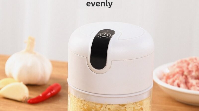 How to Choose an Efficient Electric Food Chopper for Your Kitchen Needs