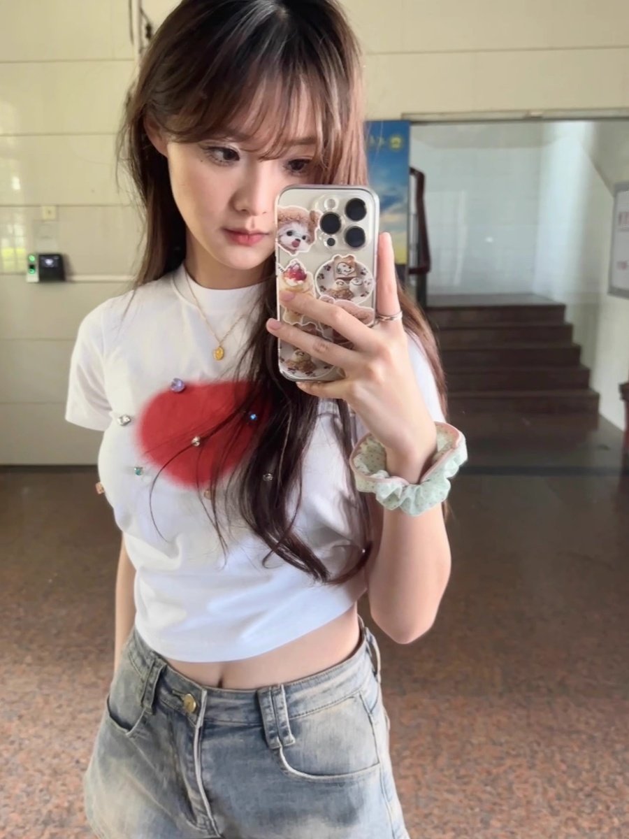 Womens High Waist Distressed Denim Shorts - Image 4
