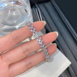 Heart Shape Bracelet white gold plated luxurious