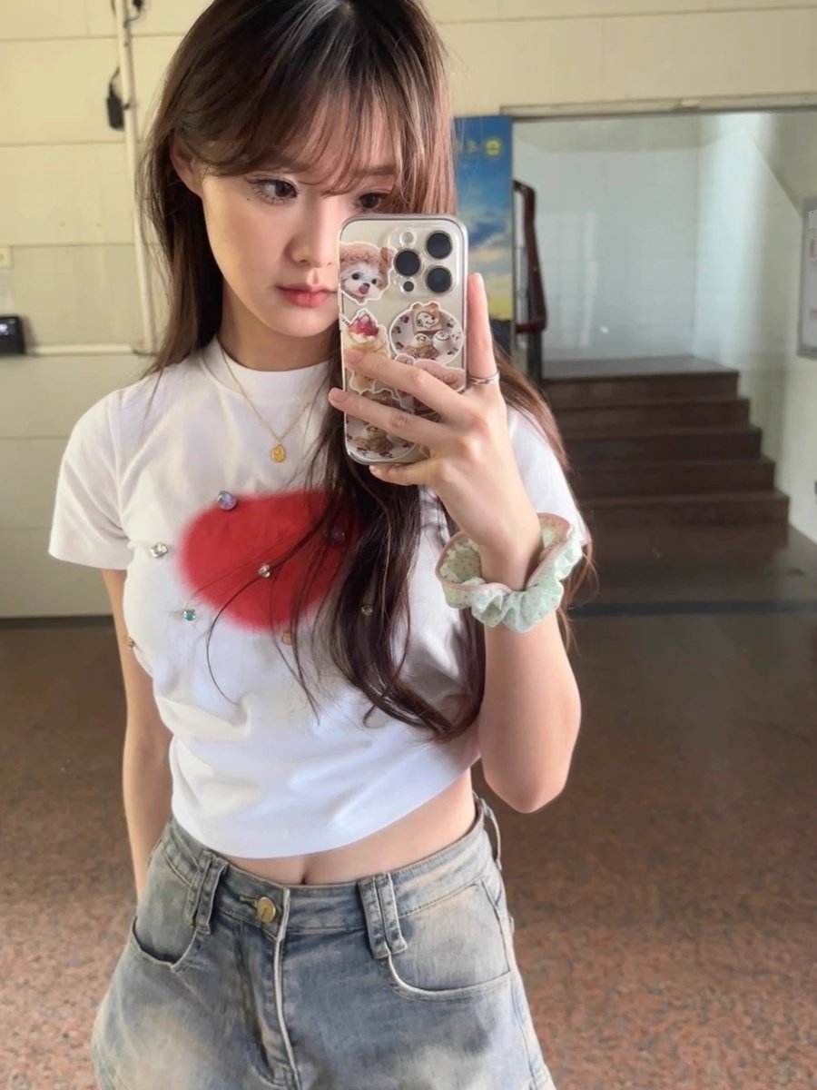 Womens High Waist Distressed Denim Shorts - Image 5