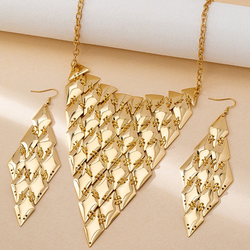 Geometric Sequin Necklace Earring Jewelry Set - Image 2