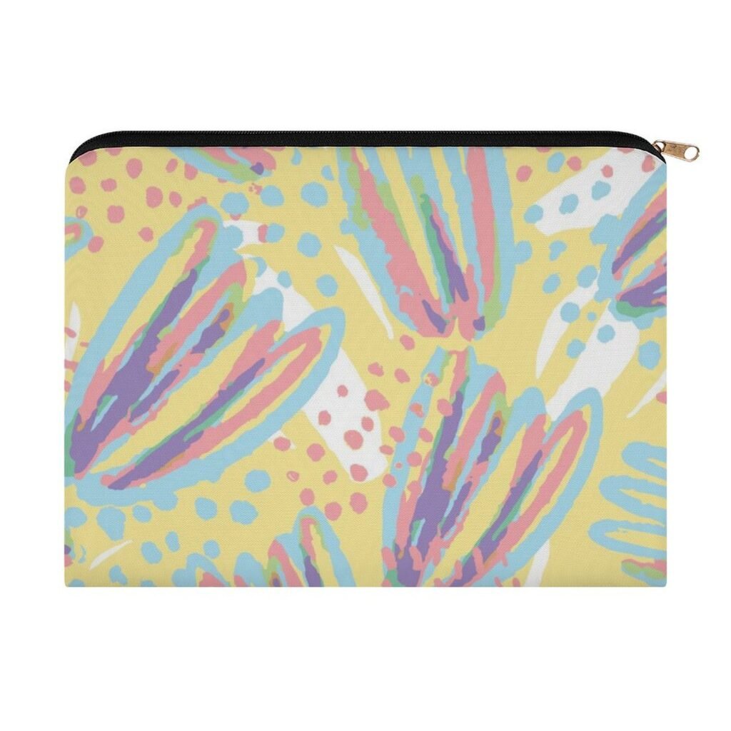 Big pouch floral abstract pattern 8.9"(L) × 6.5"(W)