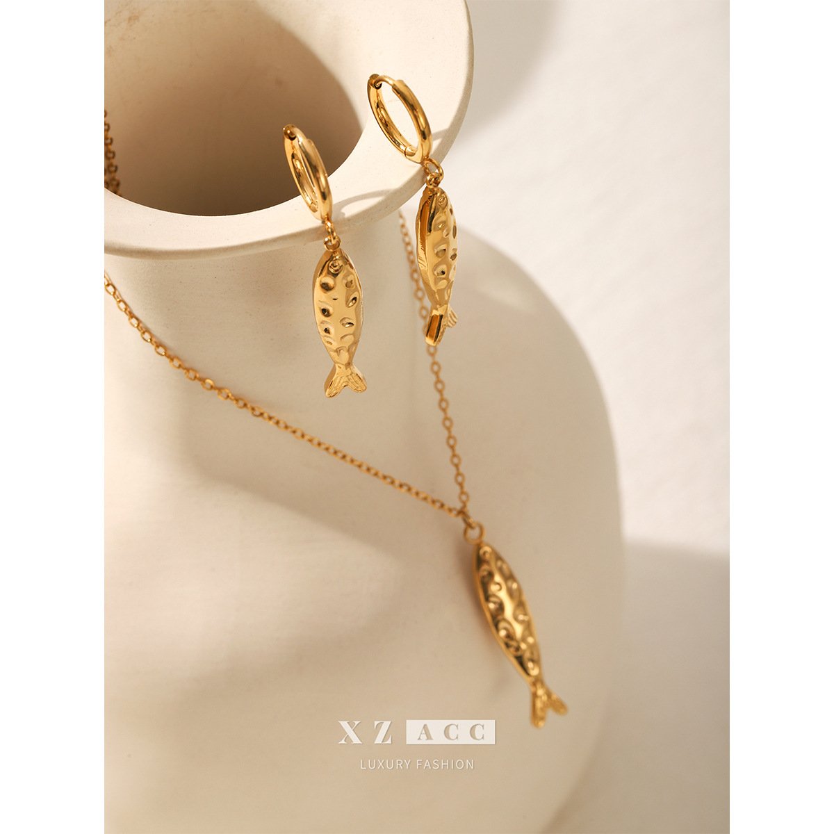 Fish Shape pendant Earrings set