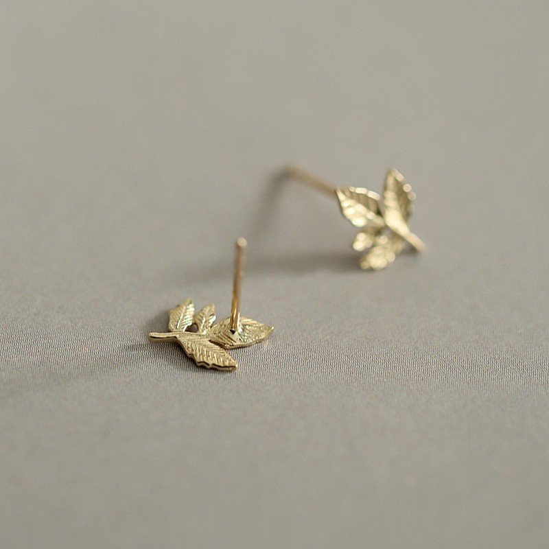9k pure solid gold Leaf Earrings - Image 2