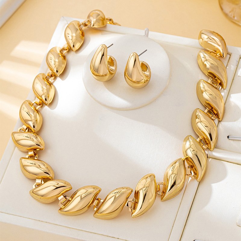 Leaf Necklace and Water Drop Earring Set - Image 2
