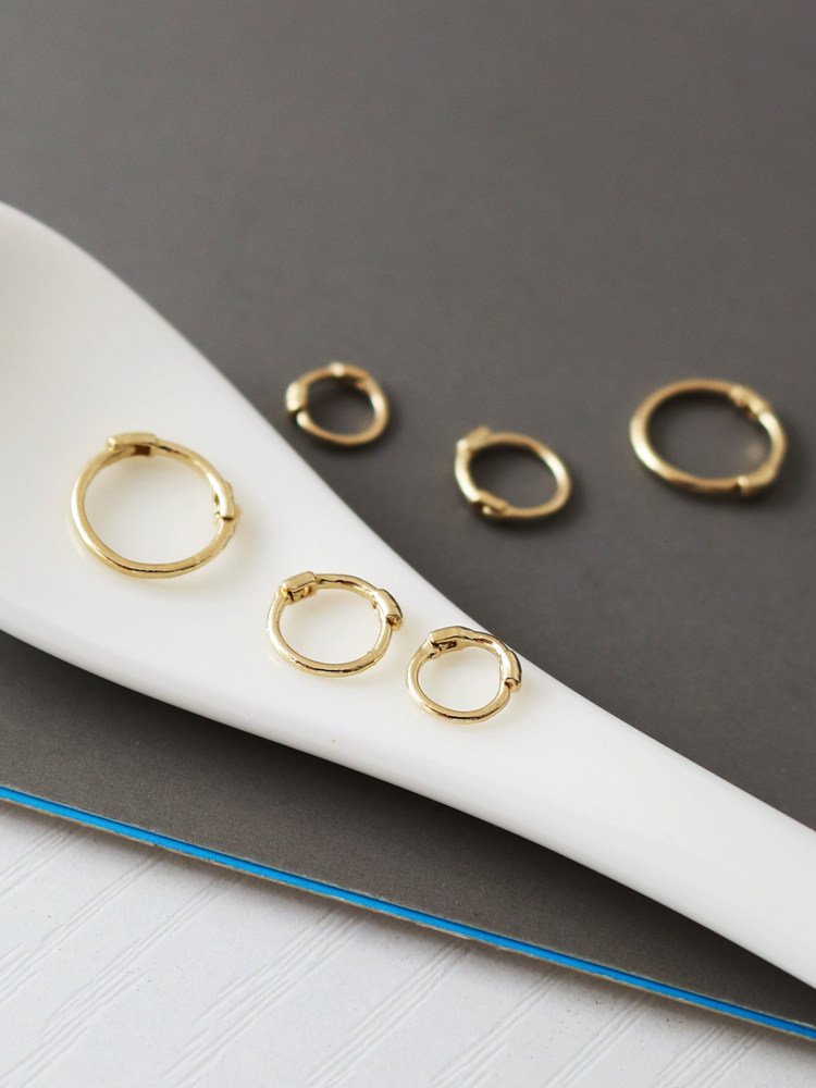 Hoop pure Gold Earrings - Image 3