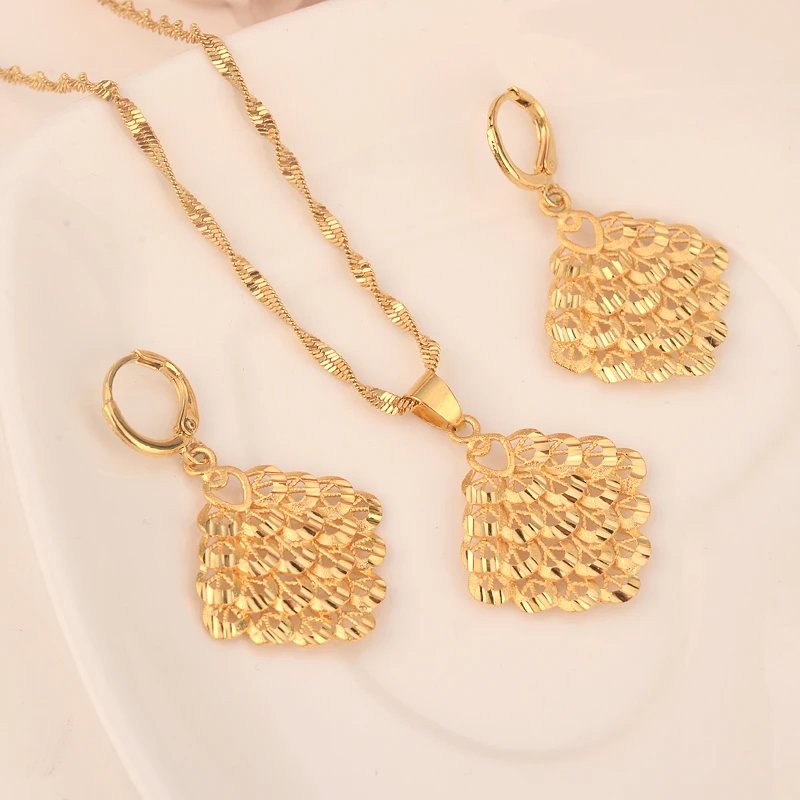 Fashion Gold Color Jewelry for Women Necklace Earrings Set Party Accessories Dubai India Africa Gift