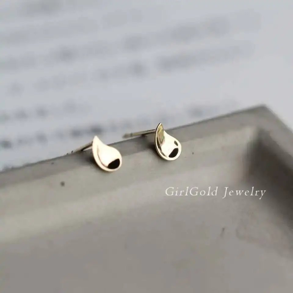 GOLDtutu Solid 9K Gold Water Drop Drop Earrings, Twirl Stud Earring, Dainty, Minimal Bride, Wedding Gift, Bridesmaid, ok427 GOLDtutu Solid 9K Gold Water Drop Drop Earrings, Twirl Stud Earring, Dainty, Minimal Bride, Wedding Gift, Bridesmaid, ok427
