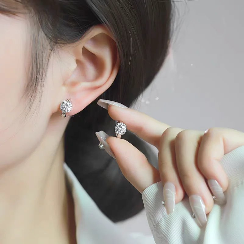 Pure 925 Silver Simple Style Round GRA Moissanite Earrings Stud for Women White Gold Sparkling Party Earrings Jewelry Pure 925 Silver Simple Style Round GRA Moissanite Earrings Stud for Women White Gold Sparkling Party Earrings Jewelry