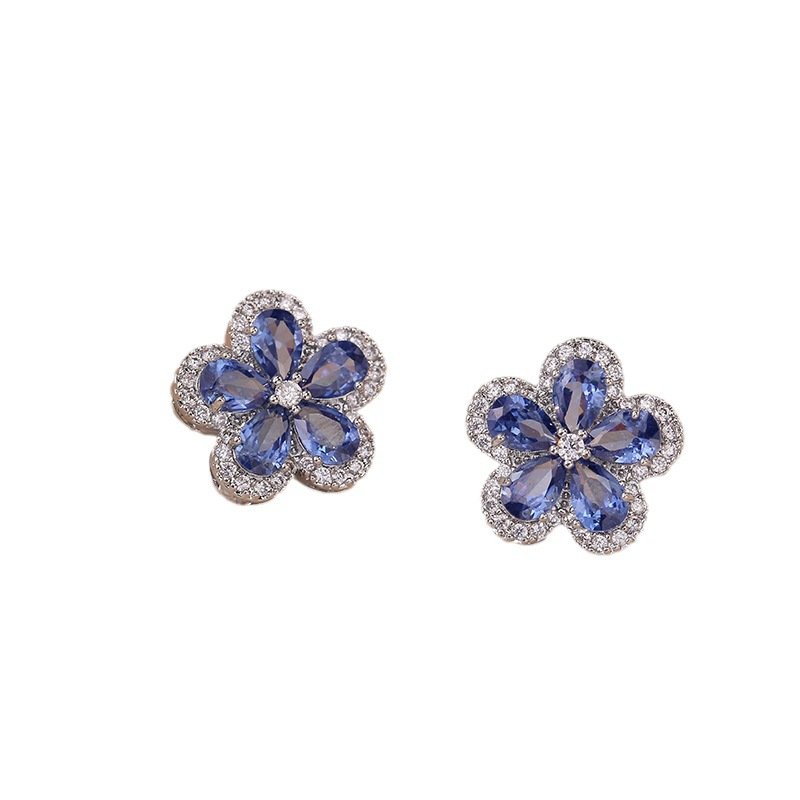 Floral Zircon Petal Necklace and earrings jewelry set - Image 5