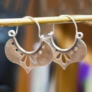 Ethnic Silvery Heart Design Hoop Earrings Retro Style Alloy Jewelry Delicate Gift For Women Girls