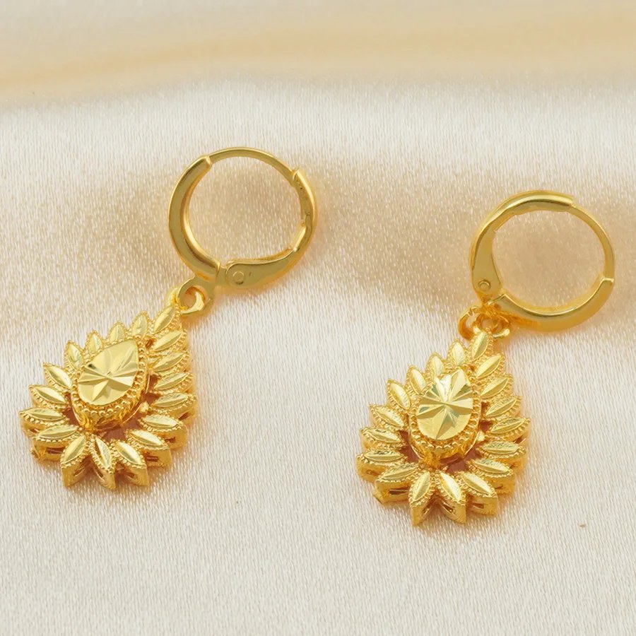 Luxury 18K Gold Plated Sunflower Jewelry Set | Vintage Teardrop Pendant Necklace & Drop Earrings | Dubai Style Bridal Wedding Je Luxury 18K Gold Plated Sunflower Jewelry Set | Vintage Teardrop Pendant Necklace & Drop Earrings | Dubai Style Bridal Wedding Je