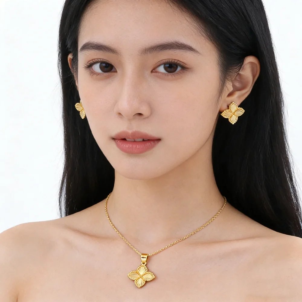 Gold Color Lucky Clover Pendant Necklace Earrings for Women Fine Stainless Steel Jewelry Set for Wedding New Concise Party Gifts Gold Color Lucky Clover Pendant Necklace Earrings for Women Fine Stainless Steel Jewelry Set for Wedding New Concise Party Gifts