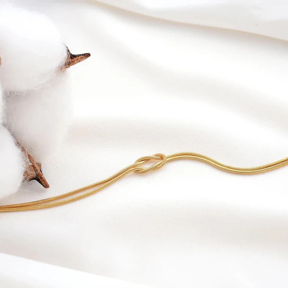 EManco Fashion High Quality Stainless Steel Gold Plated Couple Bracelets Classic Round Snake Chain Knotted Simple Accessories
