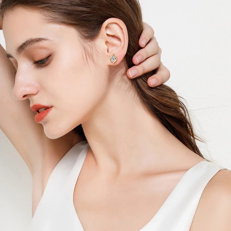 Gold Plated Silver 925 Real Moissanite Jewelry Set for Women 2.0ctw D Color Lab Diamond Stud Earrings Pendant Necklace Sets Gift Gold Plated Silver 925 Real Moissanite Jewelry Set for Women 2.0ctw D Color Lab Diamond Stud Earrings Pendant Necklace Sets Gift