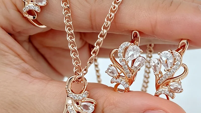 How to Choose the Perfect Ethnic Jewelry Set for Every Occasion