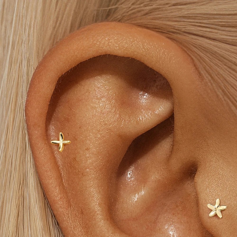 ROXI 925 Sterling Silver Golden AB Style Smooth Flower Element For Women Mini Cute Piercing Earrings Minimalist Fashion
