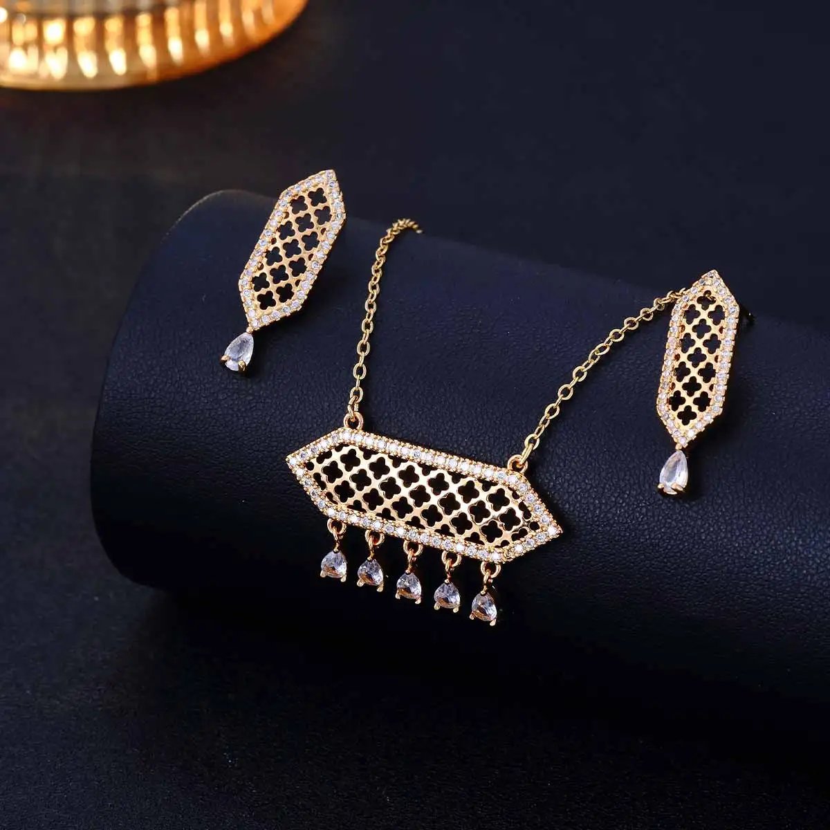 Classic Rectangular Cubic Zirconia Wedding Necklace and Earrings Women Luxury Dubai Nigeria CZ Crystal Bridal Jewelry Set Gifts Classic Rectangular Cubic Zirconia Wedding Necklace and Earrings Women Luxury Dubai Nigeria CZ Crystal Bridal Jewelry Set Gifts