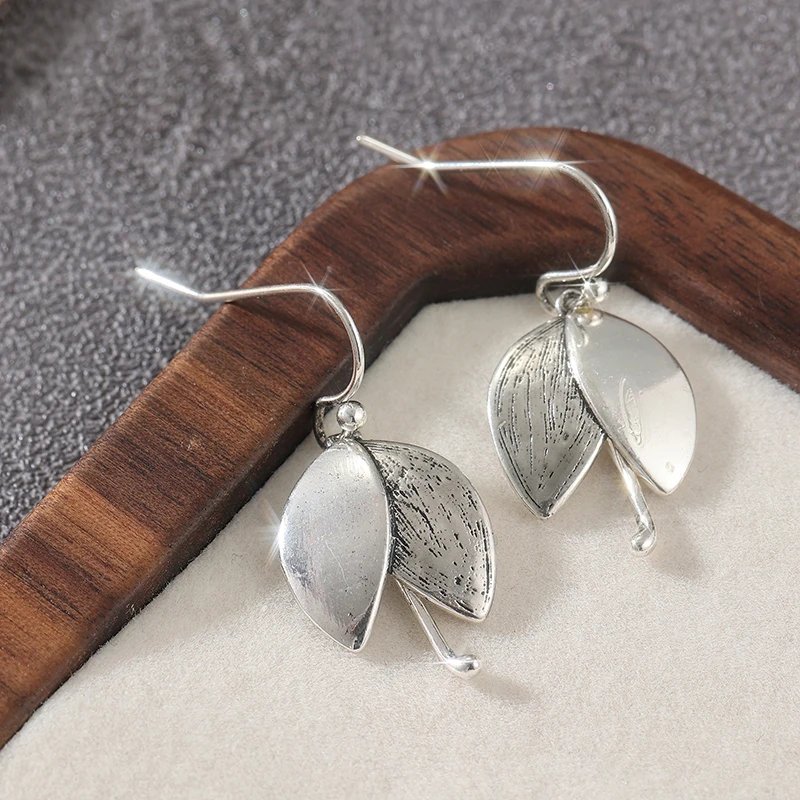 Niche Silvery Color Leaf Shape Drop Hook Earrings For Women Retro Lady Vintage Plant Earring Jewelry Gifts