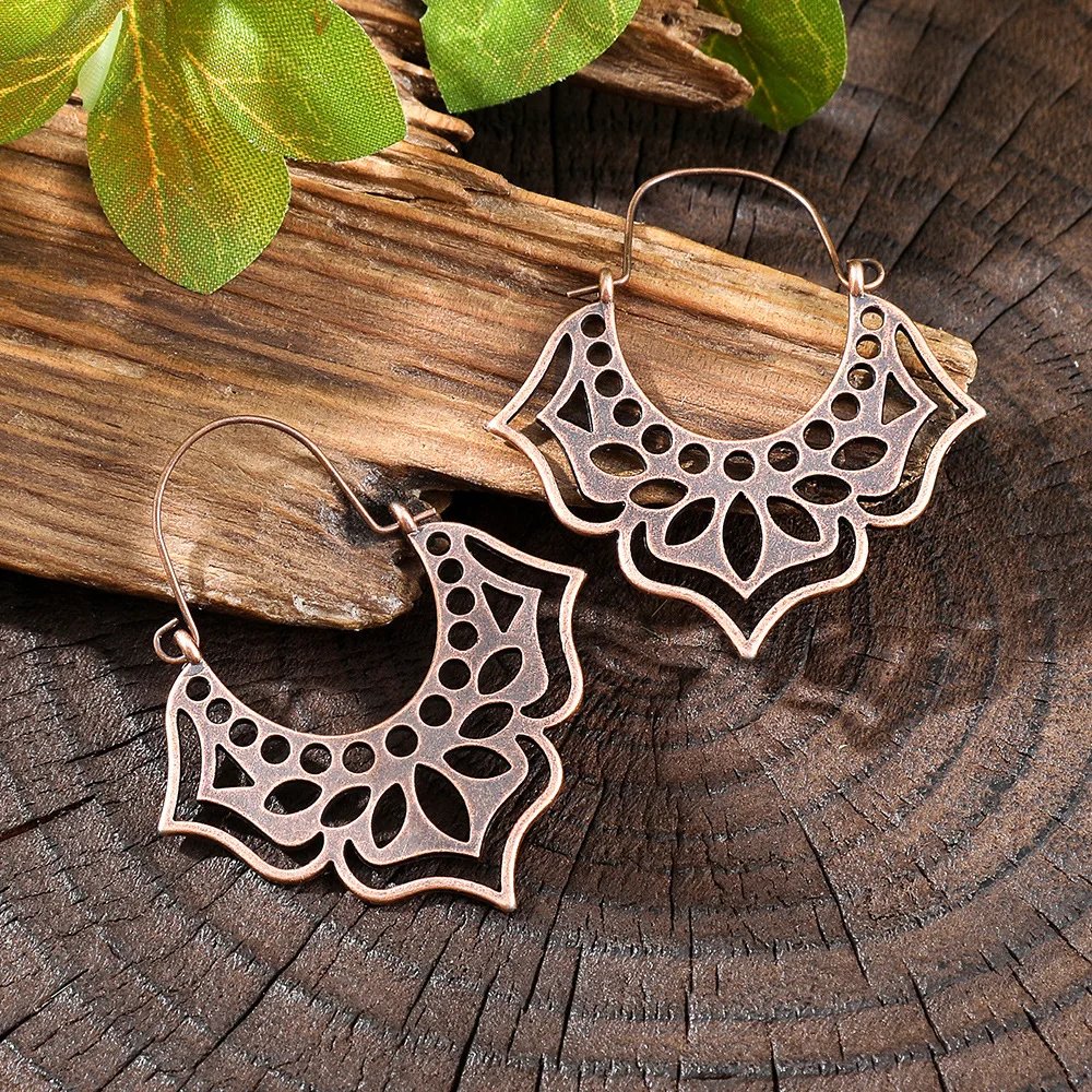 Vintage Ethnic Creative Texture Geometric Hanging Earrings for Women Boho Exquisite Hollow Carved Vacation Earrings Jewelry Vintage Ethnic Creative Texture Geometric Hanging Earrings for Women Boho Exquisite Hollow Carved Vacation Earrings Jewelry