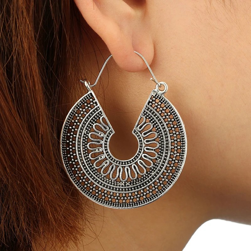 docona 15 Style Vintage Antique Silver Color Earrings for Women Hollow Carve Flowers Gypsy Tribal Ethnic Dangle Earrings серьги docona 15 Style Vintage Antique Silver Color Earrings for Women Hollow Carve Flowers Gypsy Tribal Ethnic Dangle Earrings серьги