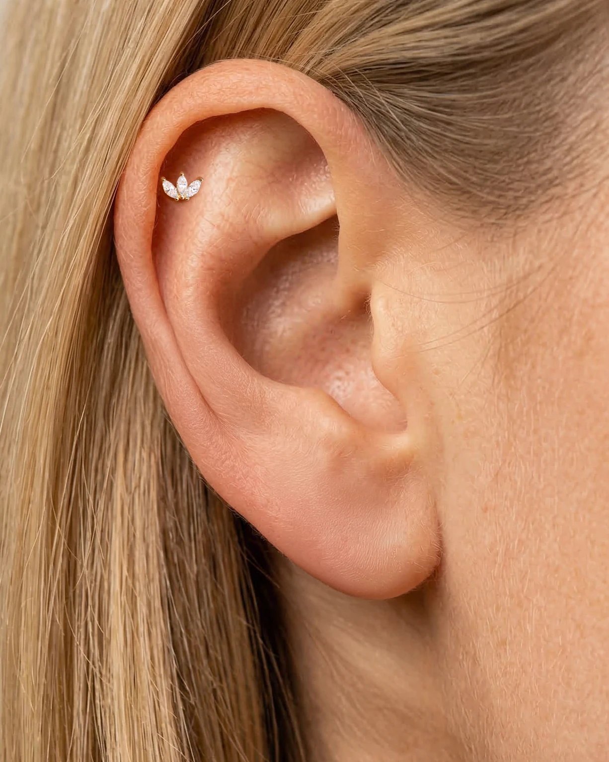 CANNER 14K Solid Gold G23 Titanium Star Heart Zircon Cartilage Tragus Helix Piercing Stud Earrings Hypoallergenic Jewelry Gift CANNER 14K Solid Gold G23 Titanium Star Heart Zircon Cartilage Tragus Helix Piercing Stud Earrings Hypoallergenic Jewelry Gift