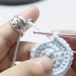 1/2/3/4pc Adjustable Knitting Loop Set: Crochet Loop, Knitting Ring Yarn Guides